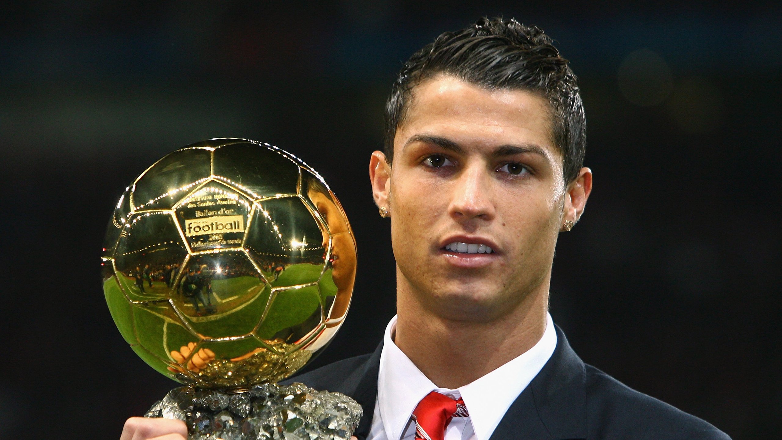 九游娱乐APP-“未来之星：青少年足球明星评选活动精彩纷呈”，足球未来之星的初中选拔